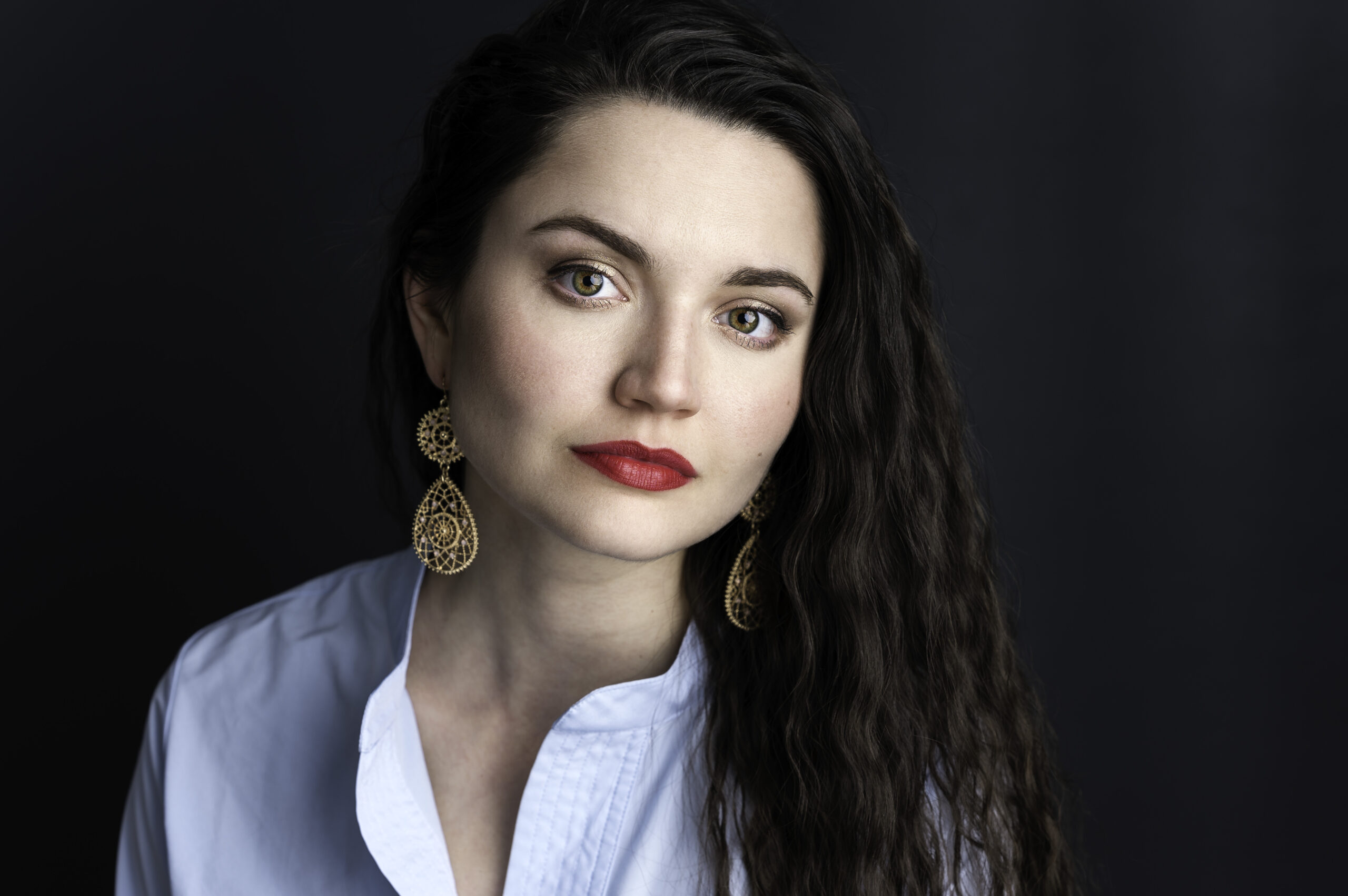 Portrait of soprano Julie Anna Gulenko